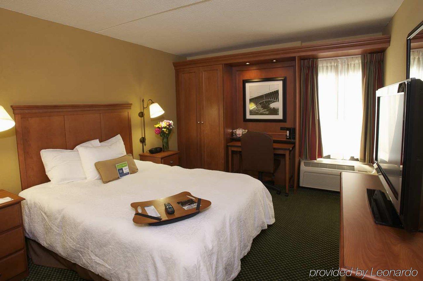 Hotel Hampton Pittsburgh Greentree 3*